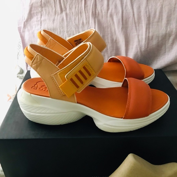 Sorel Shoes - Sorel fab sandals BNIB‎
